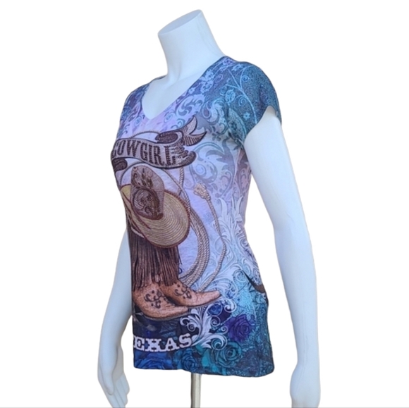 SWEET GISELE Cowgirl Western Graphic Tee M Cowboy Boots Hat Texas Gold Bling - Picture 7 of 16